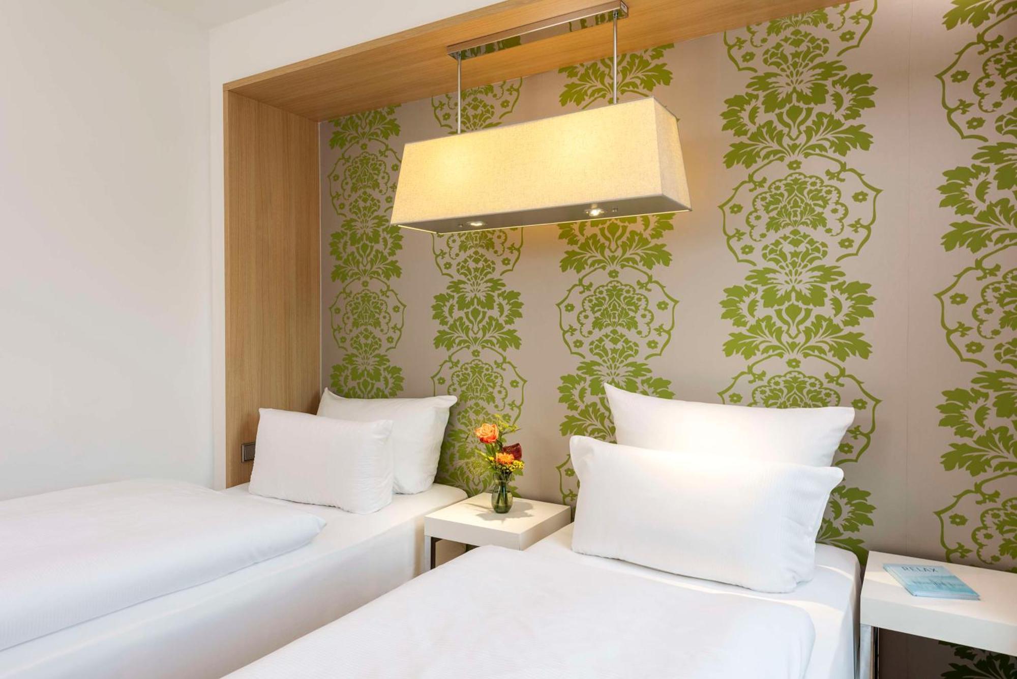Hotel NH Ludwigsburg Exterior foto